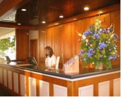 Super 8 Victoria Motel Interior photo